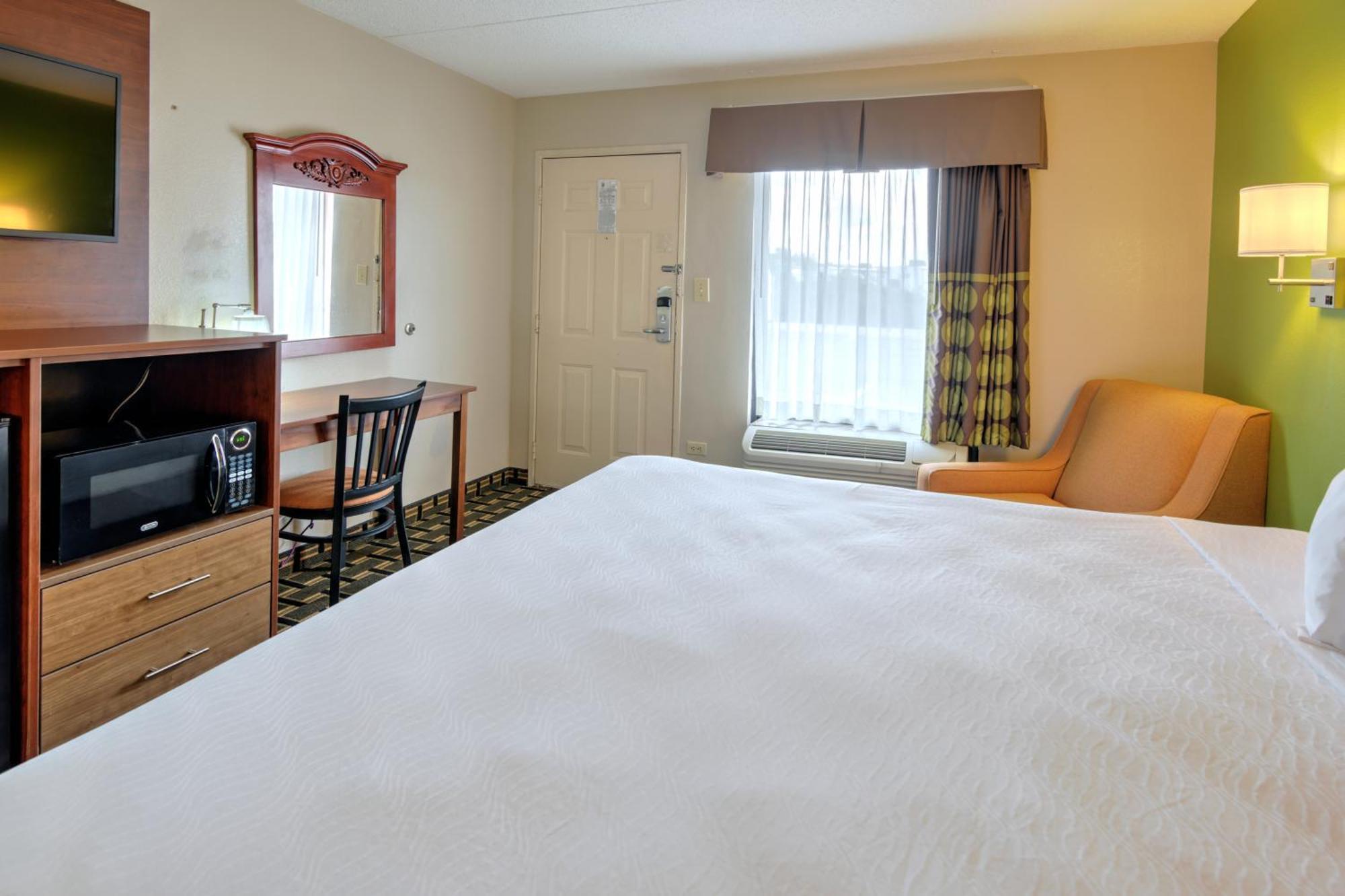 Super 8 By Wyndham Knoxville West/Farragut Экстерьер фото